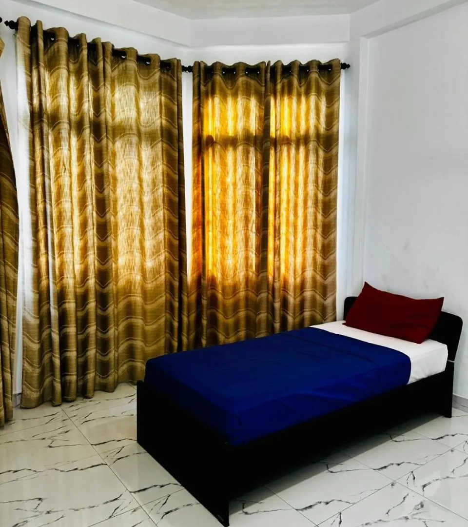 Mamma Raji Hotel - Freedom Paradise Negombo 2*,