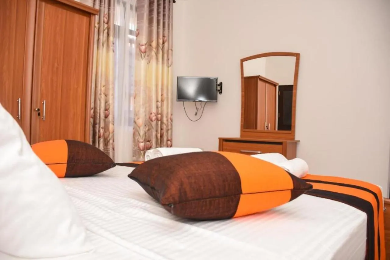 Mamma Raji Hotel - Freedom Paradise 尼甘布 2*,  斯里兰卡